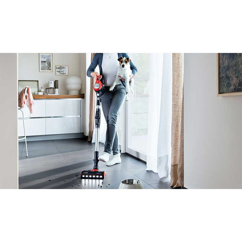 پاک سازی سطوح توسط جارو شارژی بوش BCS711PET