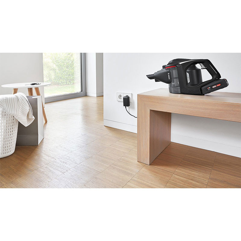 اشغال فضای کم توسط جارو شارژی بوش BCS82BL24